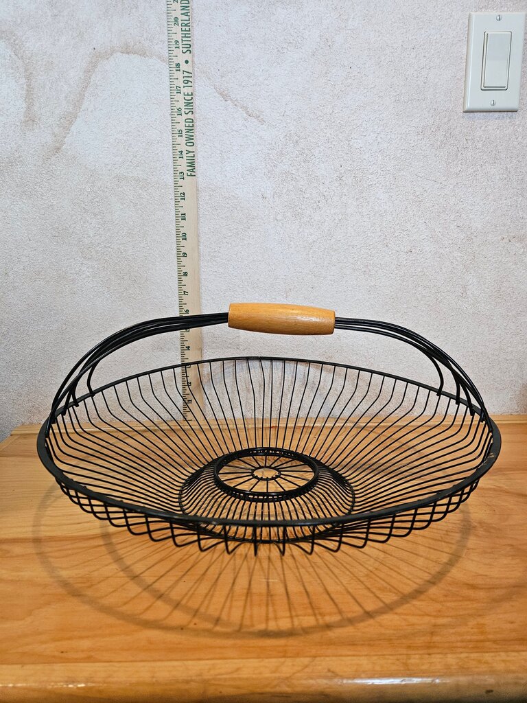 Vintage Giant Wire Egg Basket w Wood Handle, Collecting Basket, Kitchen Storage, French Salad Drier, Kitchen Storage Display