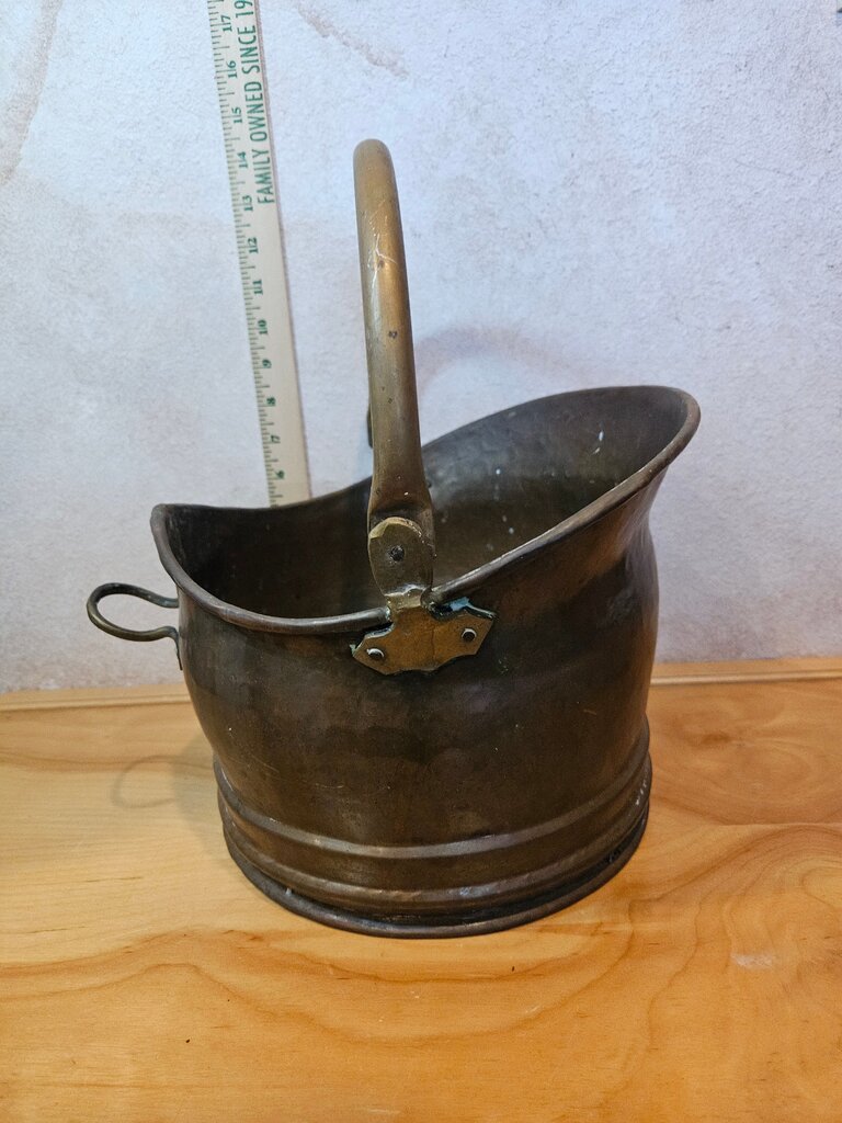 Antique Large Victorian Helmet Copper Coal Scuttle Bucket Very Rustic Collectable