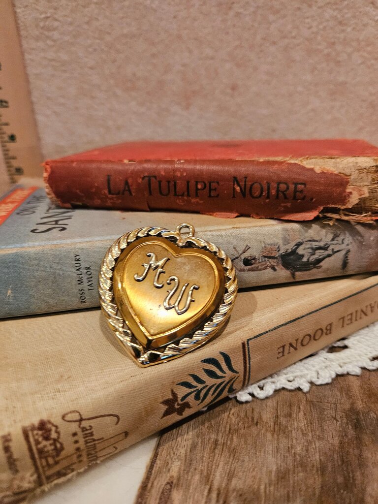 Vintage Heart Shaped Locket