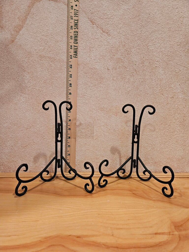 BLACK METAL EASEL Tabletop Shelf Display Picture Frames Photos Plates Books Signs Wedding Table Numbers Chalkboard Wire Stands Table Top