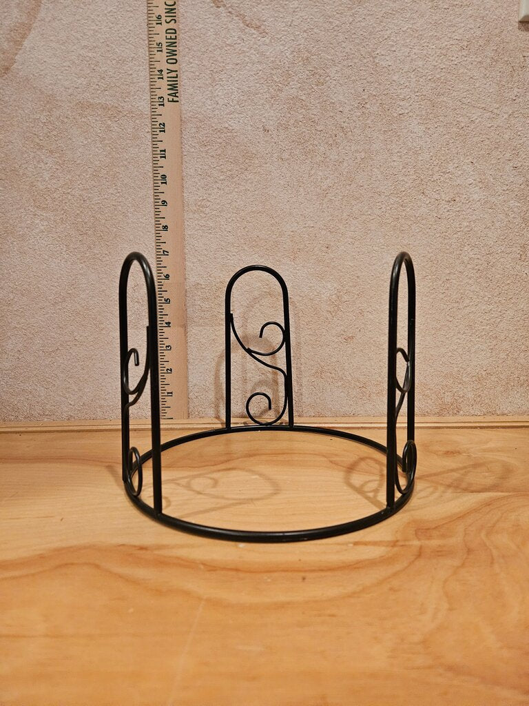 Black Metal Plant Stand/Decorative riser