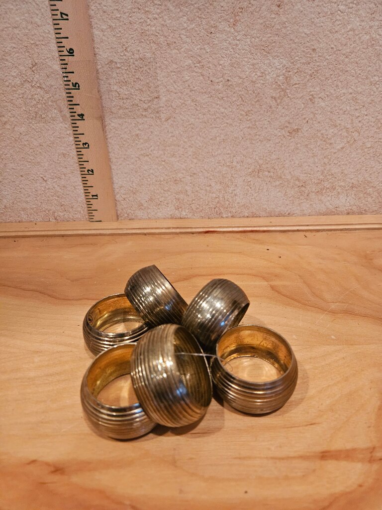 Vintage Striped Brass Napkin Ring Holders Set of Four w Attractive Aged Metal Patina
