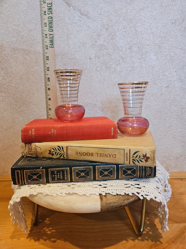 [pair 50's Bartlett Collins 3.75" Art-GLASS BUD VASE Cranberry w/ Gold Stripes E