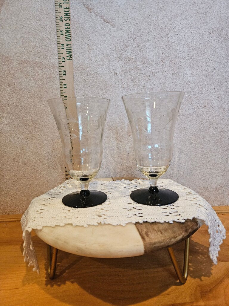 Art Deco Set of Vintage Black Amethyst bottoms, Elegant Barware, Retro Drinking Glasses, Classic Art Deco Style