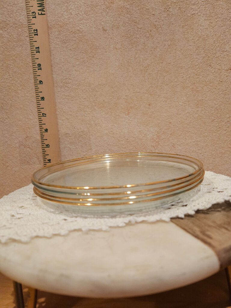 Vintage Glass Plate with Gold Rim set of 4
