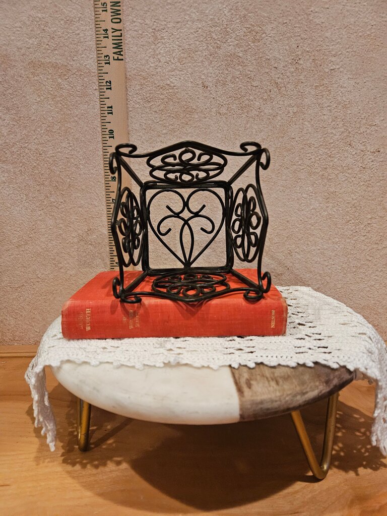 Southern Living at Home Rosedale Metal Wire Planters, Garden Plant Holder, Sun Room, Bathroom, Kitchen Decor, Scrolled, Ornate
