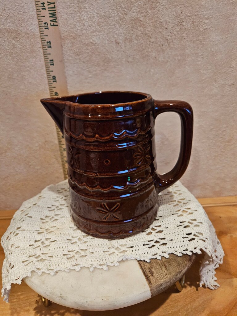 Vintage Mar-Crest Jumbo Pitcher Jug 5 Pint Stoneware Daisy & Dot MCM Farmhouse