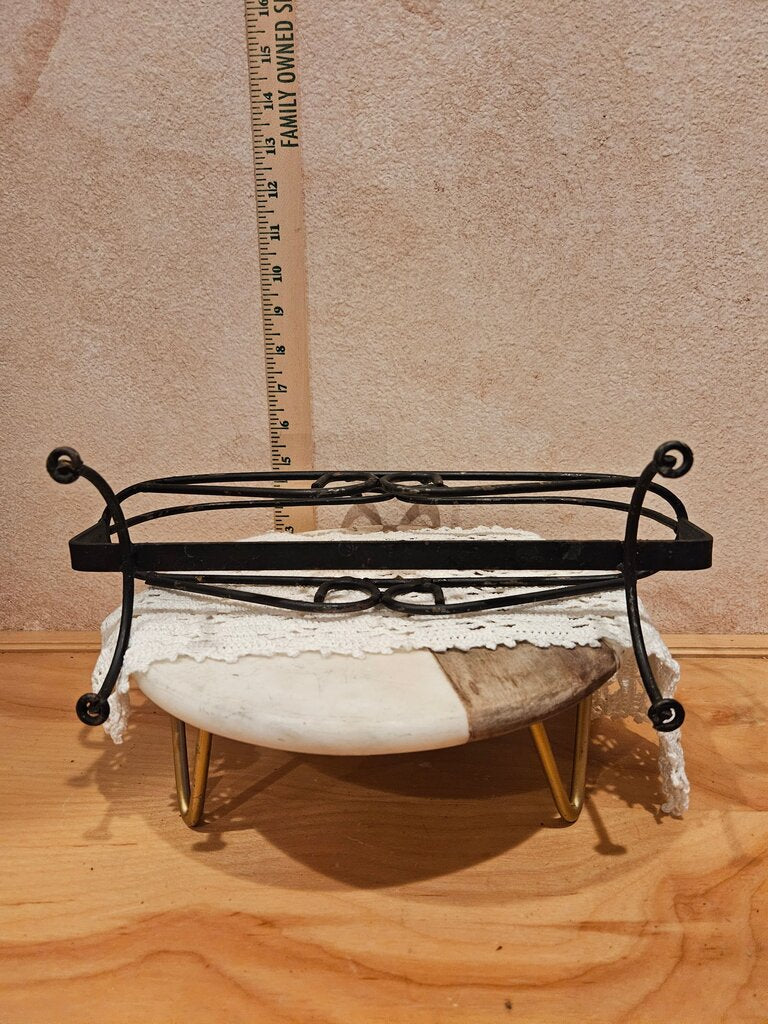 Vintage Black Metal Wire Display Caddy kitchenware condiment server