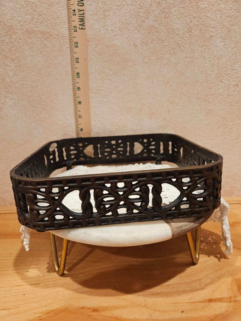 Southern Living Clairmont Casserole Caddy