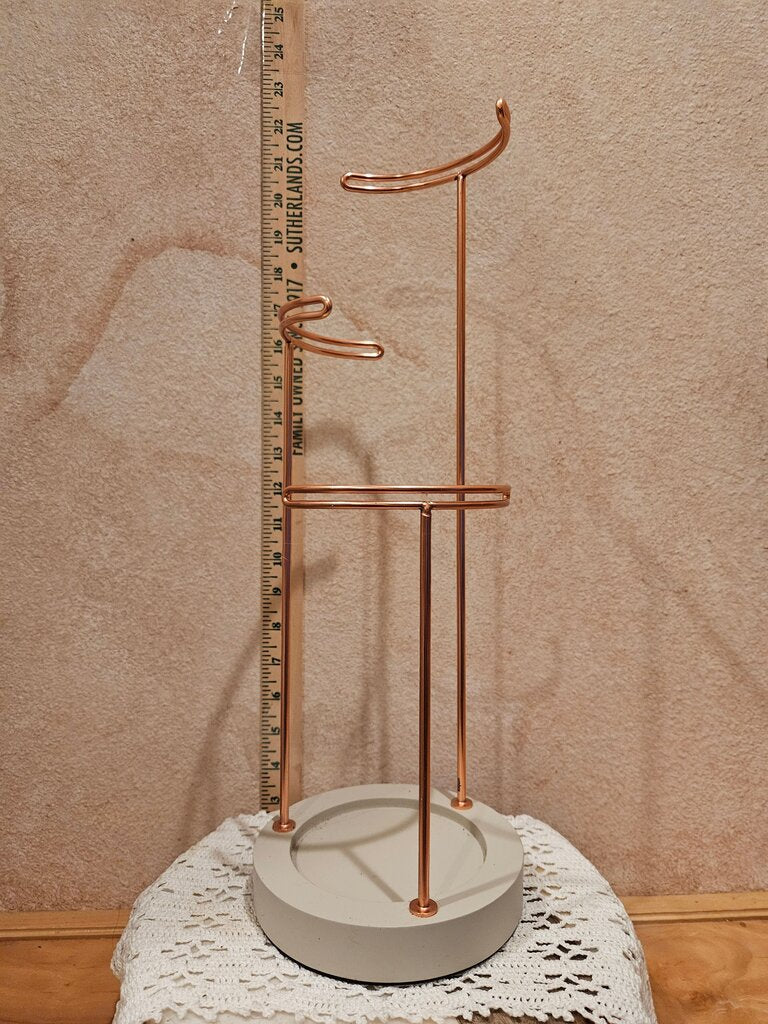 Umbra Tesora 3-Tier Jewelry Stand, Earring Holder, Accessory Organizer & Display