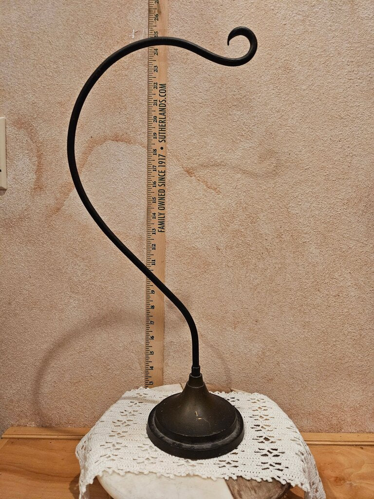Elegant Metal swan shepherds hook ornament Display Stand