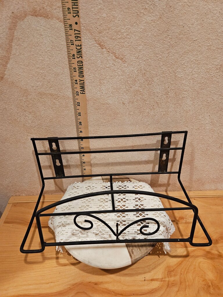 Wall Mount Shelf Classic Finial Series Flower Box Holder