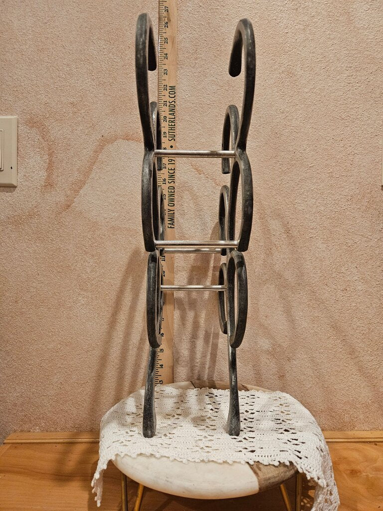 Vintage Silver Metal 6 Bottle Tabletop Wine Rack CURVED FOOTED METAL BOTTLE HOLDER