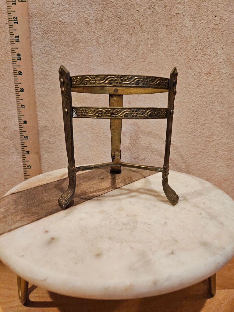Vintage Brass Plant Stand Potpourri Candle Holder Footed/antique brass plant stand 1970