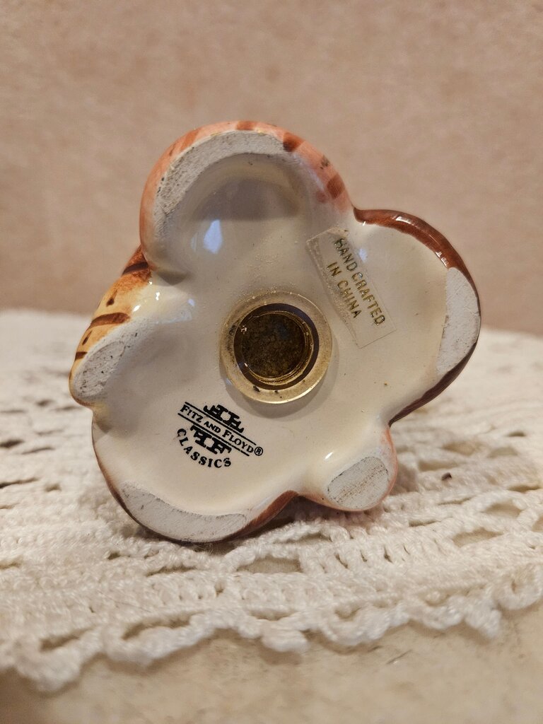 Fit and Floyd Shell Figurine Salt Shaker