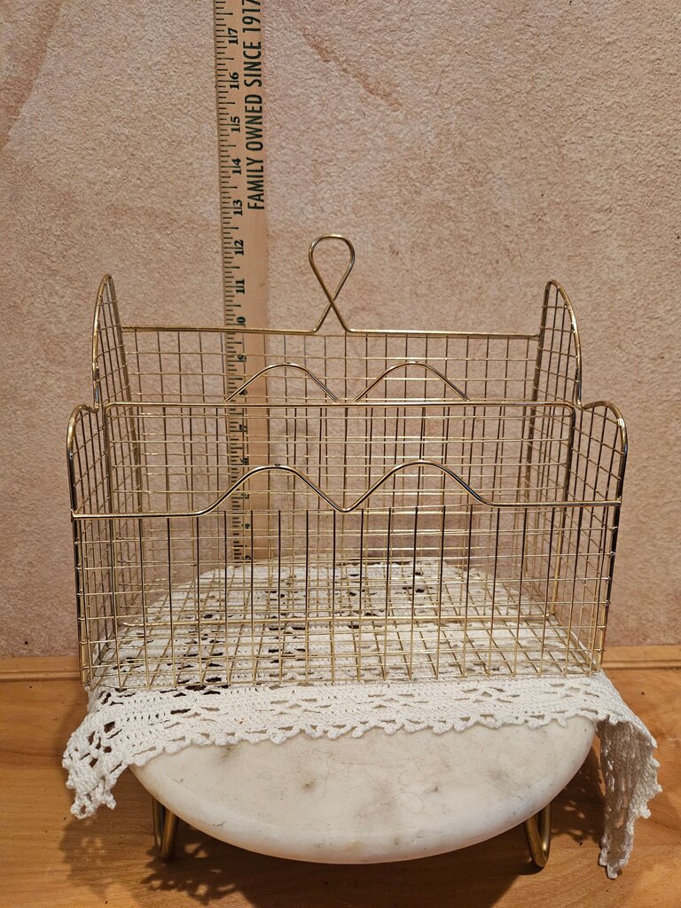 MCM Gold Brass Wire Mesh Mail Letter Holder Basket Caddy Vintage '60s-70s Deco
