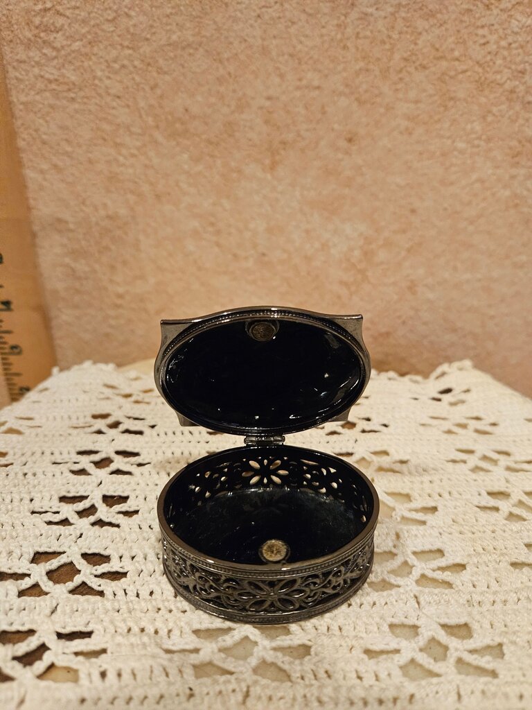 Vintage Liz Claiborne Gunmetal Black Filigree Rhinestone Jewelry Trinket Box