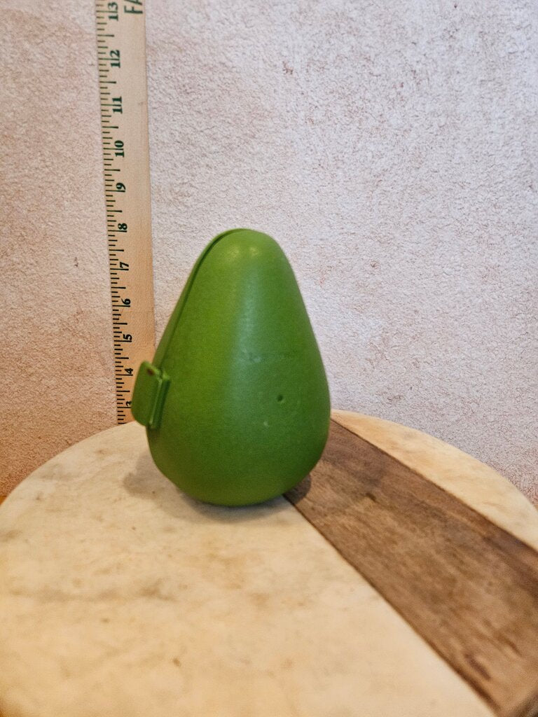 Tupperware Fruit Vegetable Keeper Avocado Storage Container