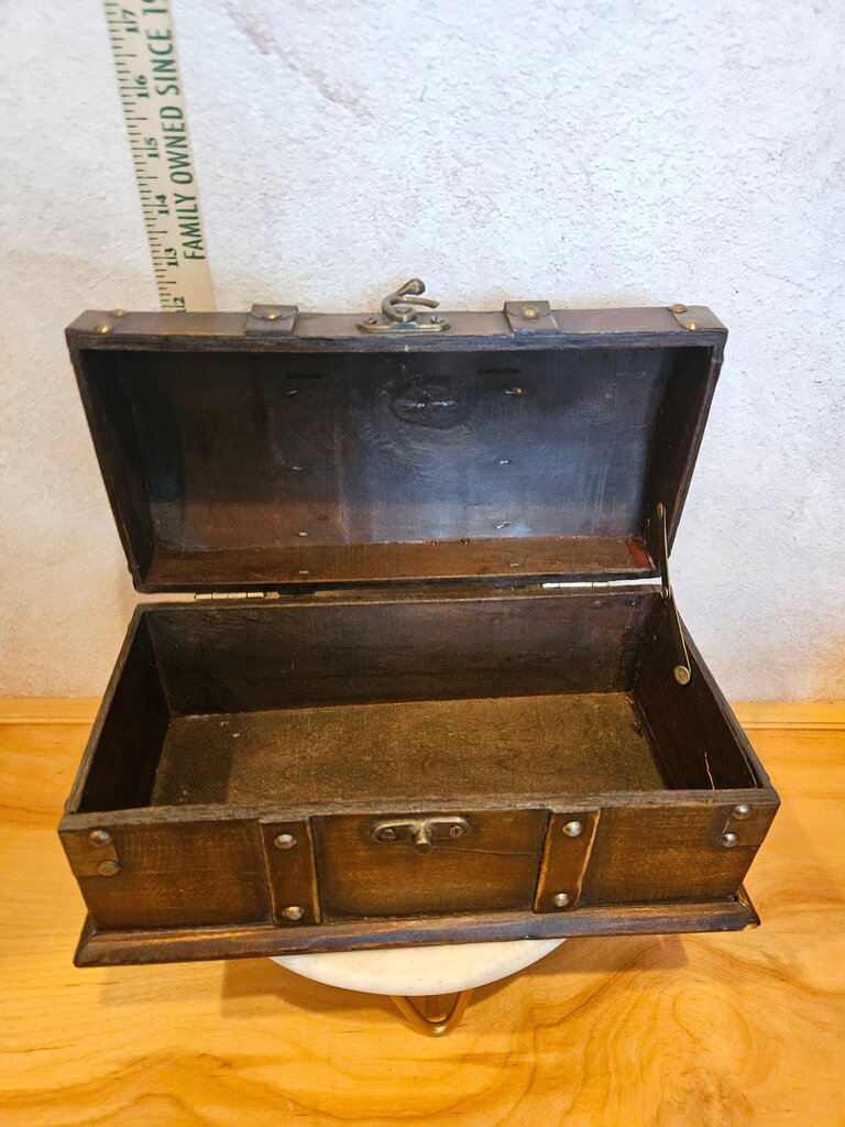 Vintage Wooden Storage Rectangular Treasure Chest style trinket box Clasp Closure