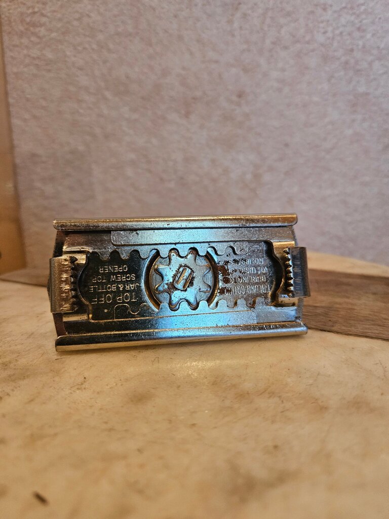 Vintage Jar & Bottle Screw Top Opener
