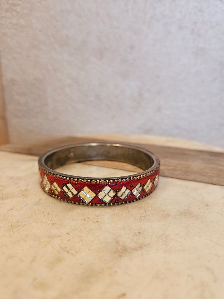 Vintage Red and Silver Pattern Bangle