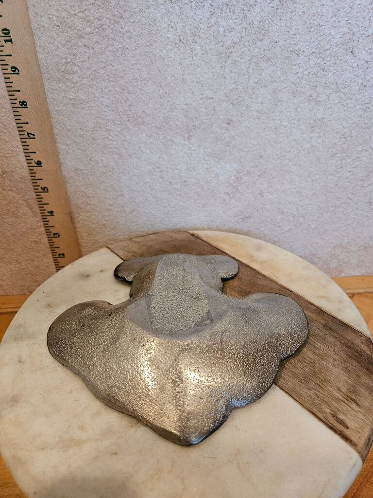 Decorative Metal serving dish/candy bowl