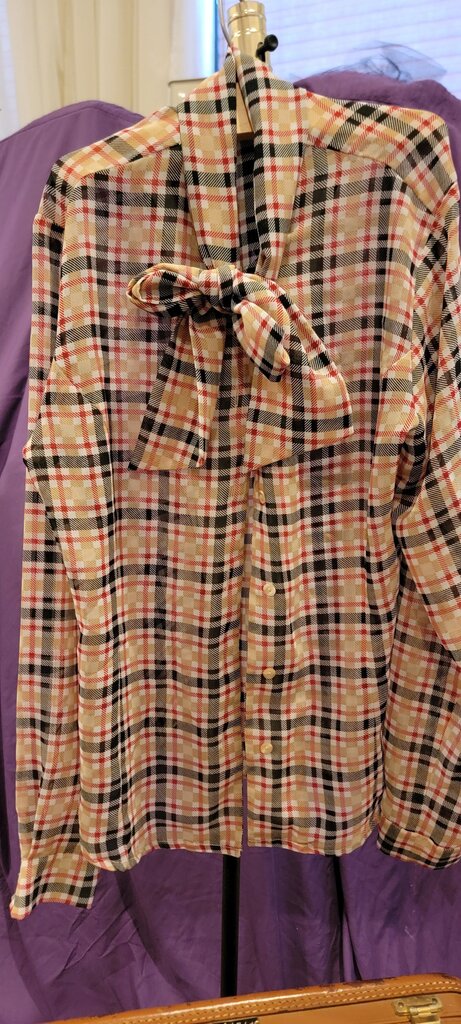 Casual Corner Women's Plaid Button-Up Shirt