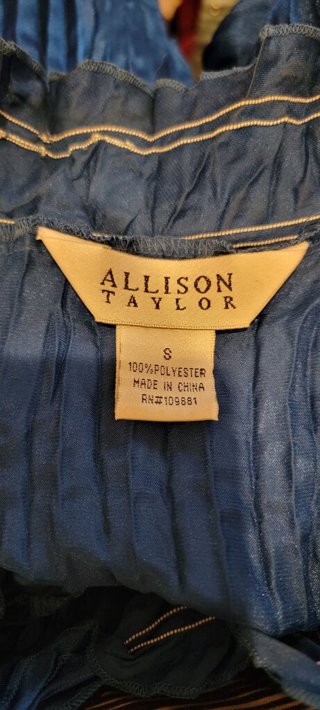 Allison Taylor Women's Pleated Top