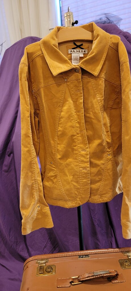 A.M.I. Women's Corduroy Jacket
