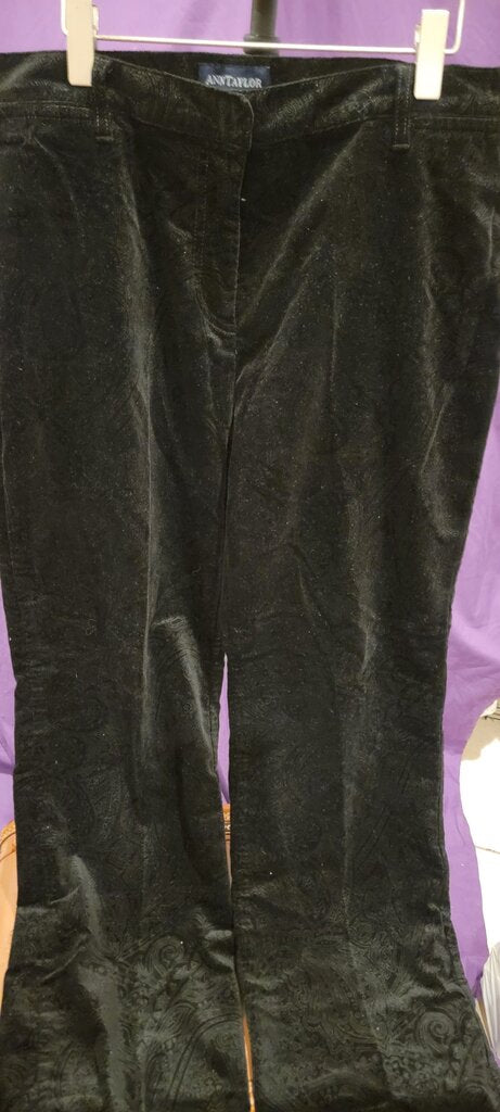 Ann Taylor Petites Black Patterned Pants