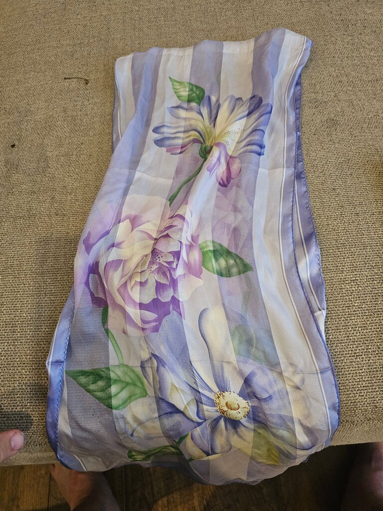 Floral Print Lightweight Scarf