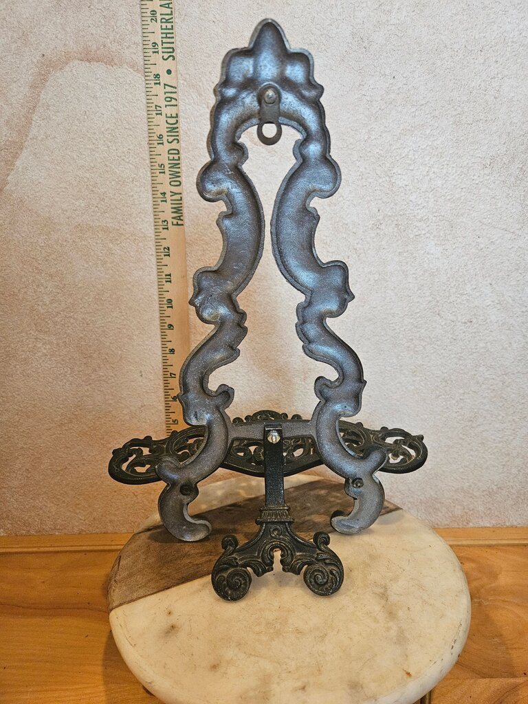 Antique Italian 10” Hanging Ornate Victorian Display Shelf Retro Iron Metal