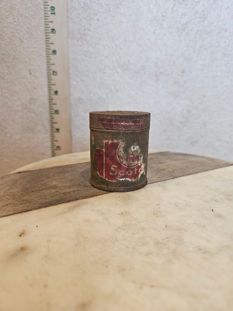 Vintage Scotty Dog Tin