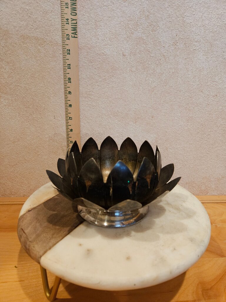 Vintage Reed & Barton Silver-Plated Lotus Bowl w/ Frog Insert, Mid-Century 3002