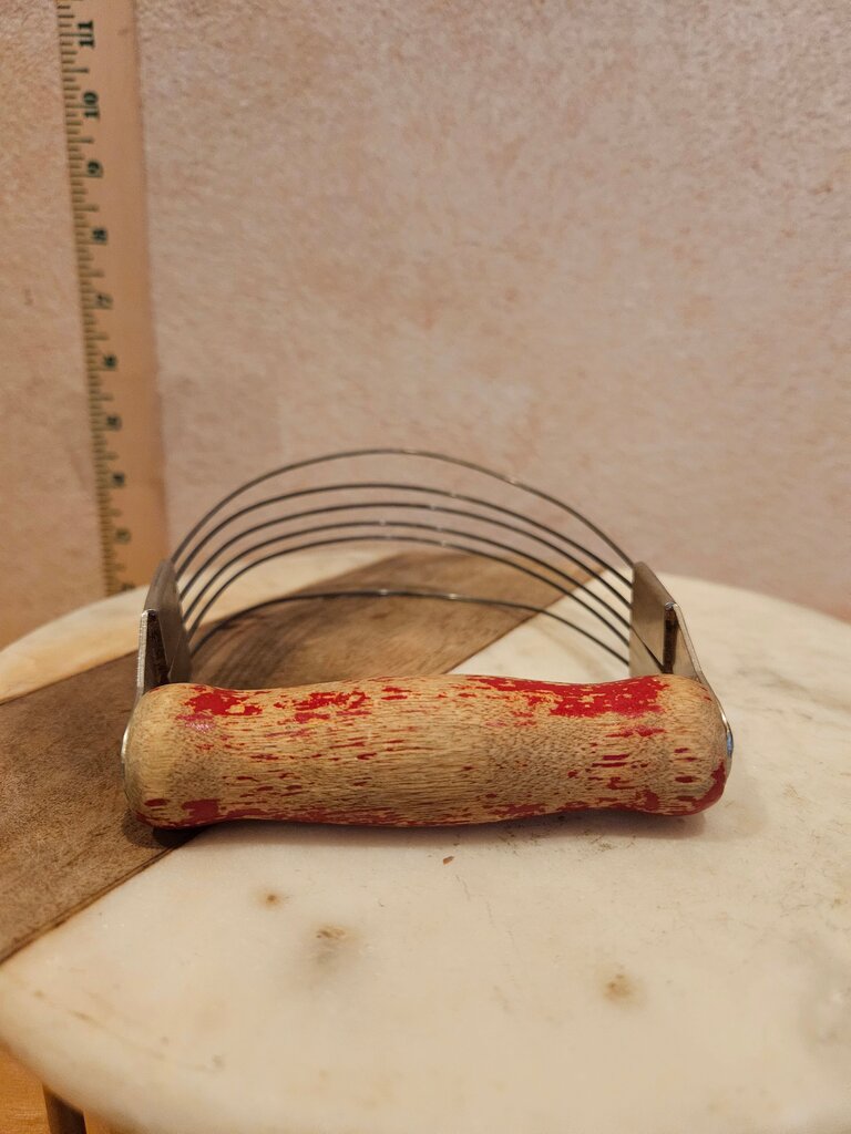 Vintage Androck Pastry dough Cutter, chippy red Wooden Handle, Country Primitive Farmhouse Kitchenware