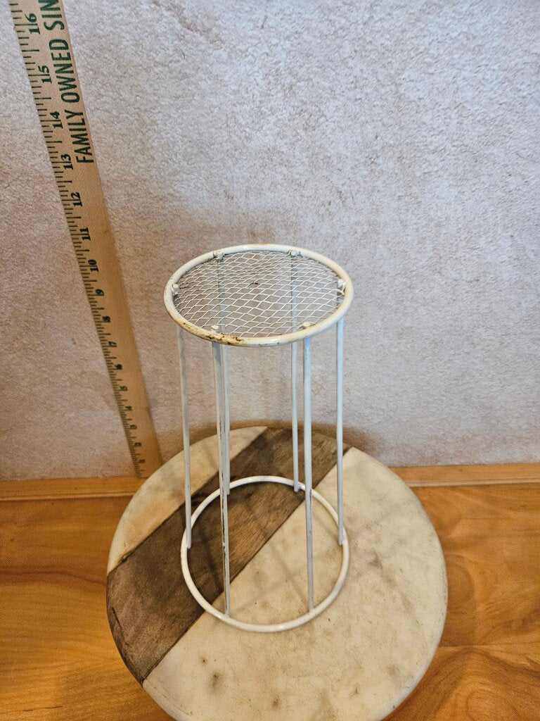 Vintage Plant Pot Wire Holder or riser