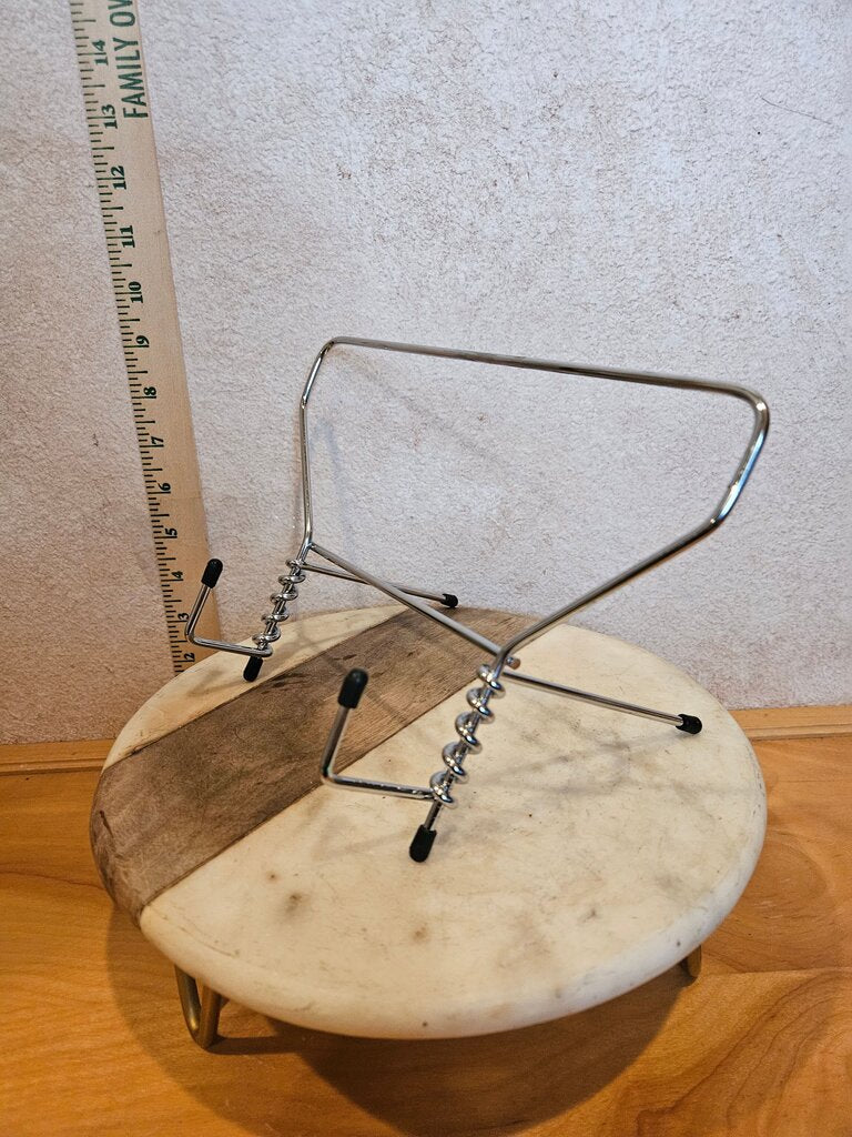 Vintage Cookbook Book Holder Metal Wire Dawn Products Co. Pat Owatonna Minn USA