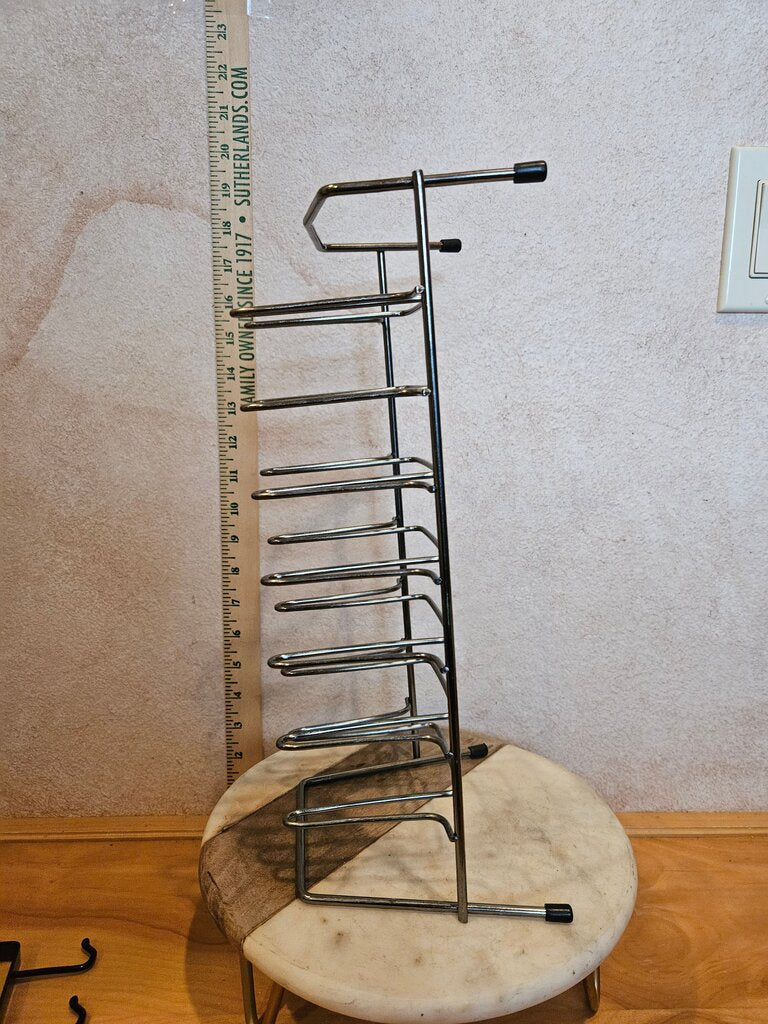 Metal Wire lid holder, pan Rack pantry organizer