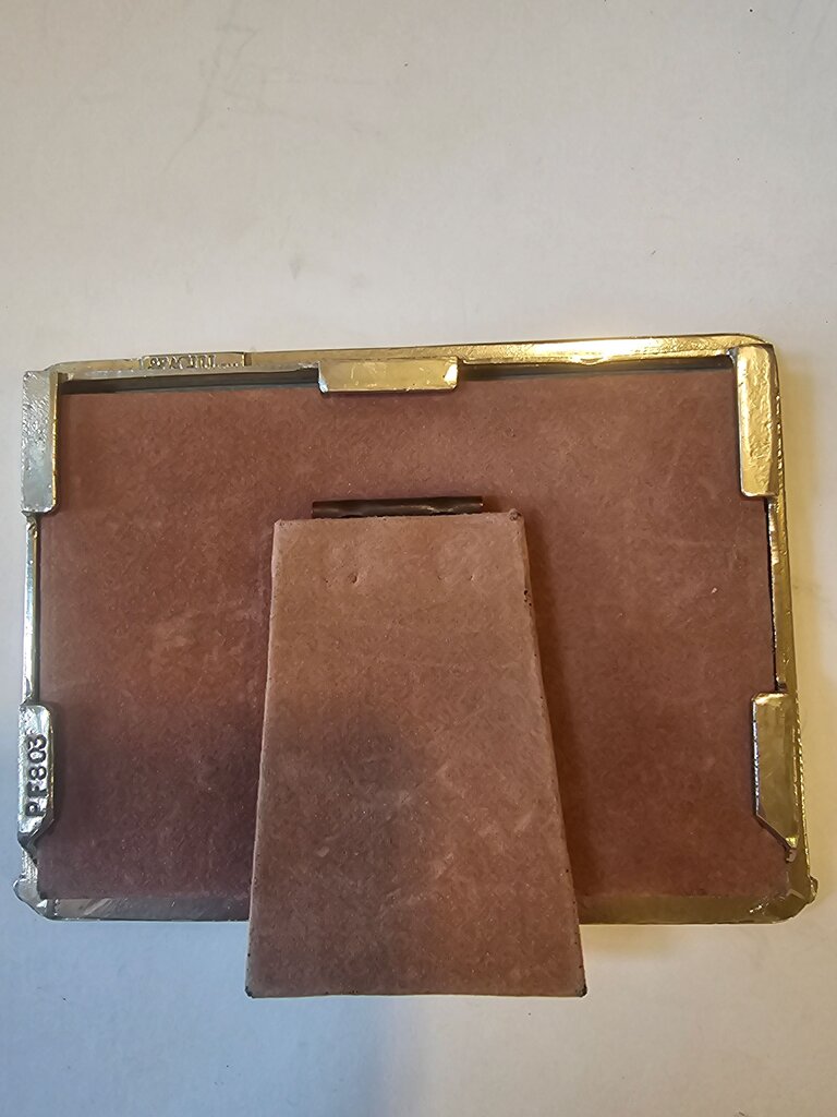 Vintage Dual Photo double Frame w Rabbit Design hard to find!