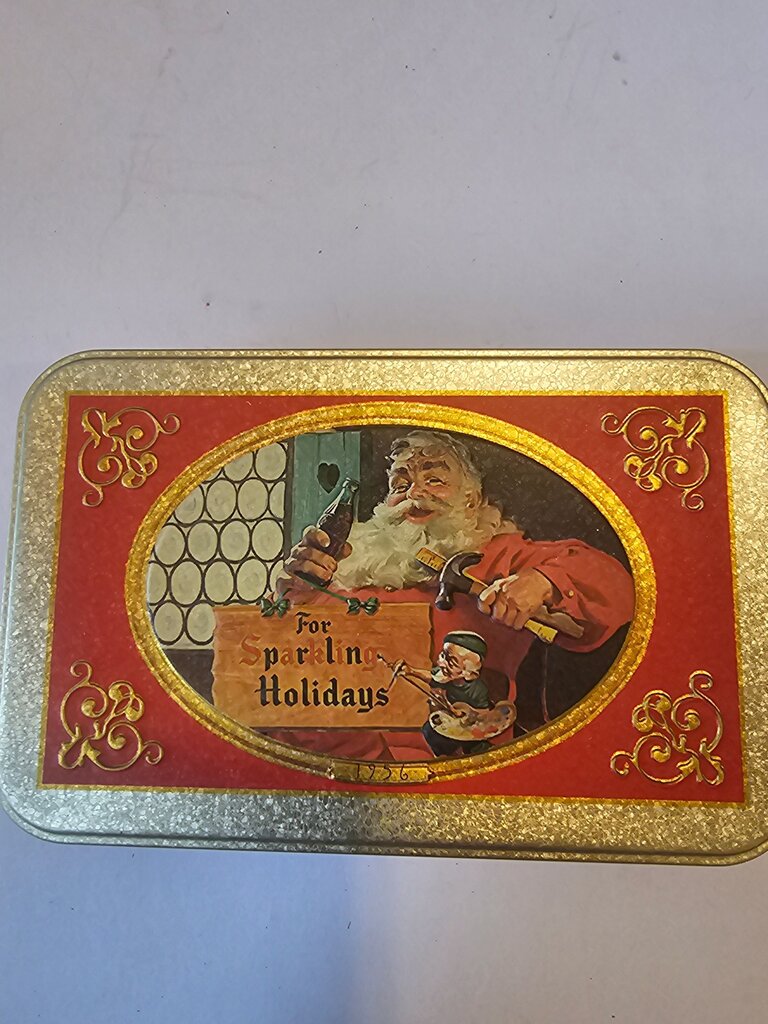 Coca-Cola Nostalgia Playing Cards in Decorative Tin