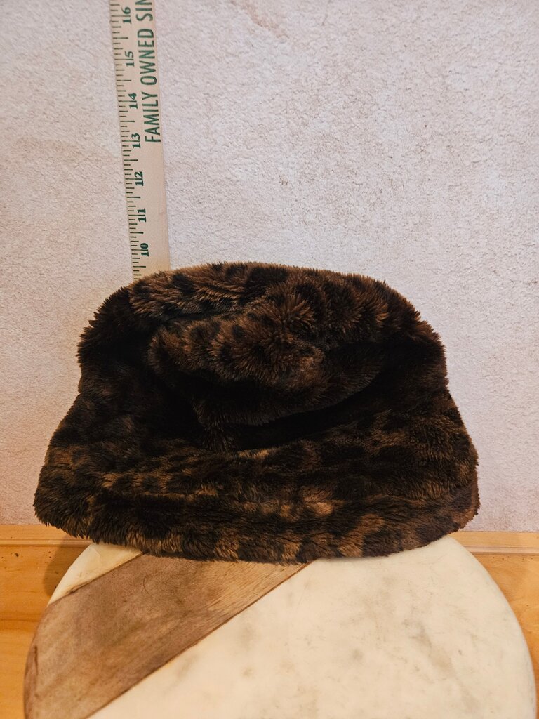 Vintage Leopard animal Print Faux Fur Bucket Hat
