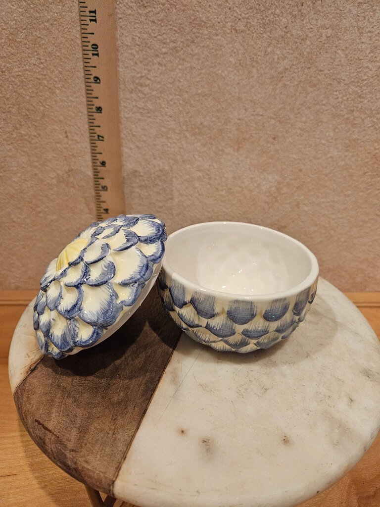 Ceramic Blue & white Flower Jar w/ Lid Made in Italy