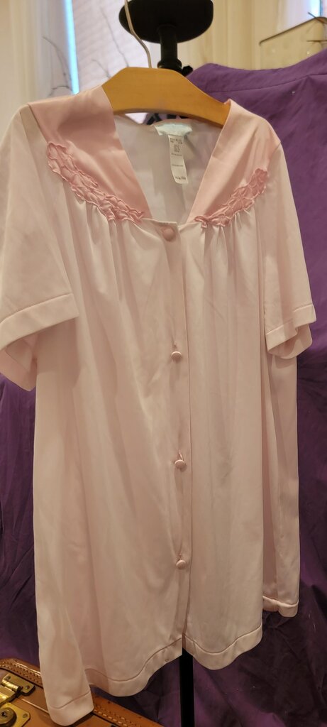 Vanity Fair Women's Nightgown