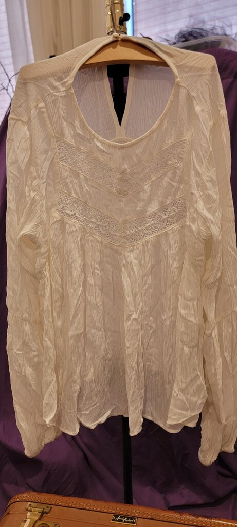 Scoop Women's Blouse