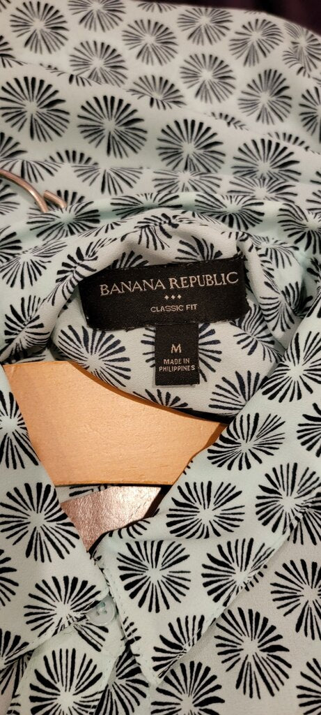 Banana Republic Classic Fit Blouse