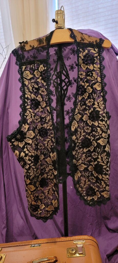 Lace Floral Kimono Vest