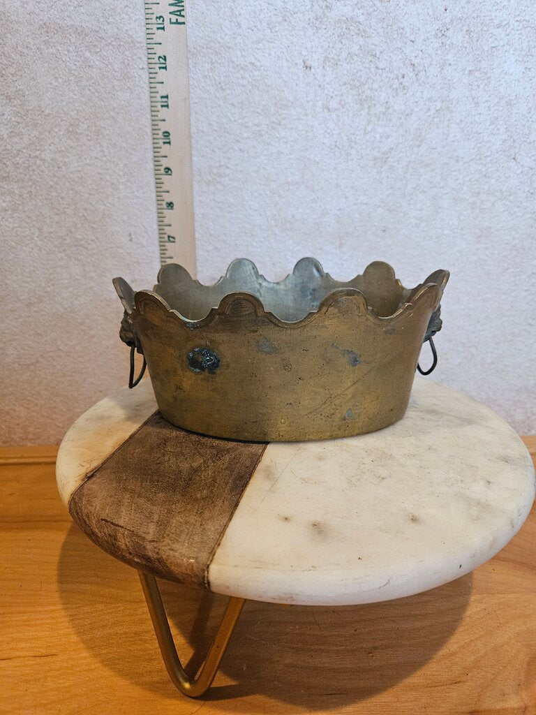 Vintage MCM Brass Lions Head Planter Bowl Scalloped Mid Century Hollywood Regency