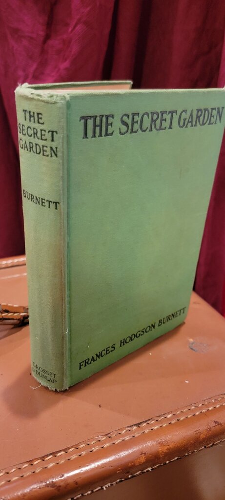 The Secret Garden by Frances Hodgson Burnett
