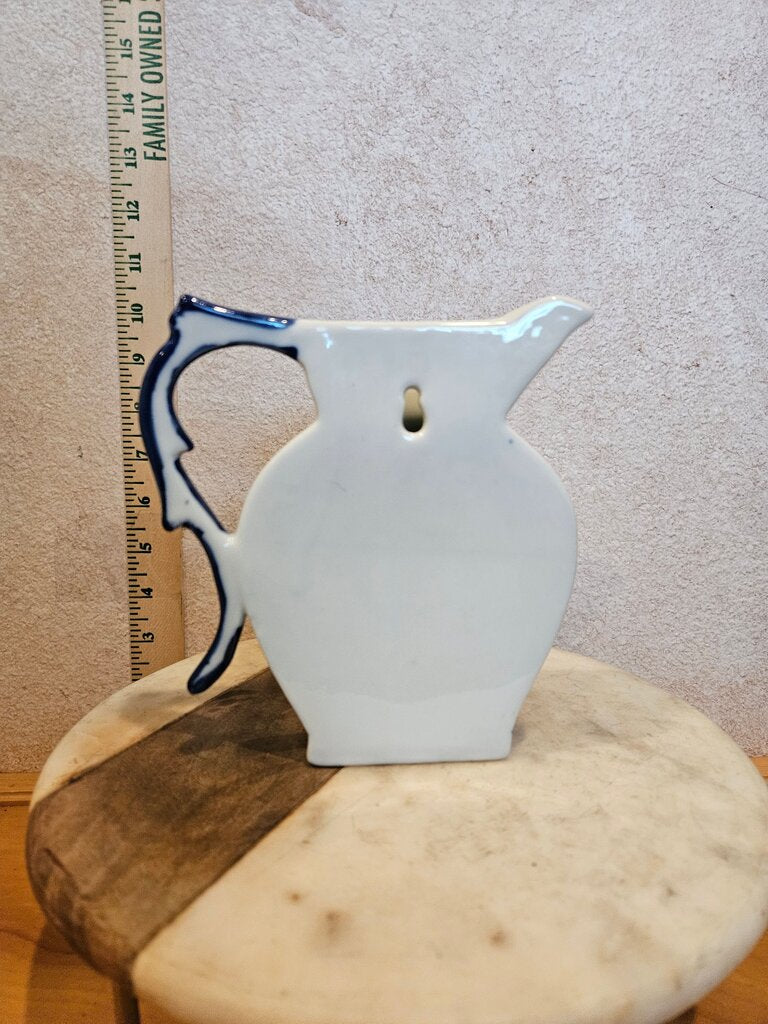 Baum Bros Pocket Vase/Wall Decoration Porcelain Blue & White decor