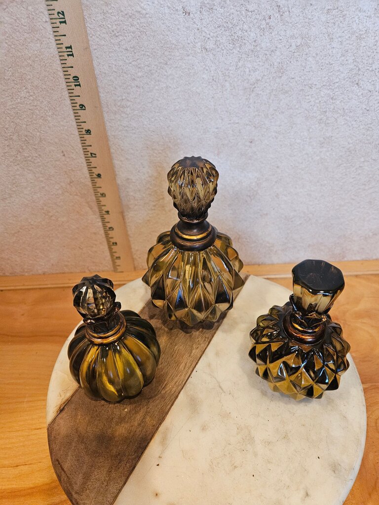 Set 3 Faux Decorative Perfume Bottles Glass Resin Olive Green Vanity